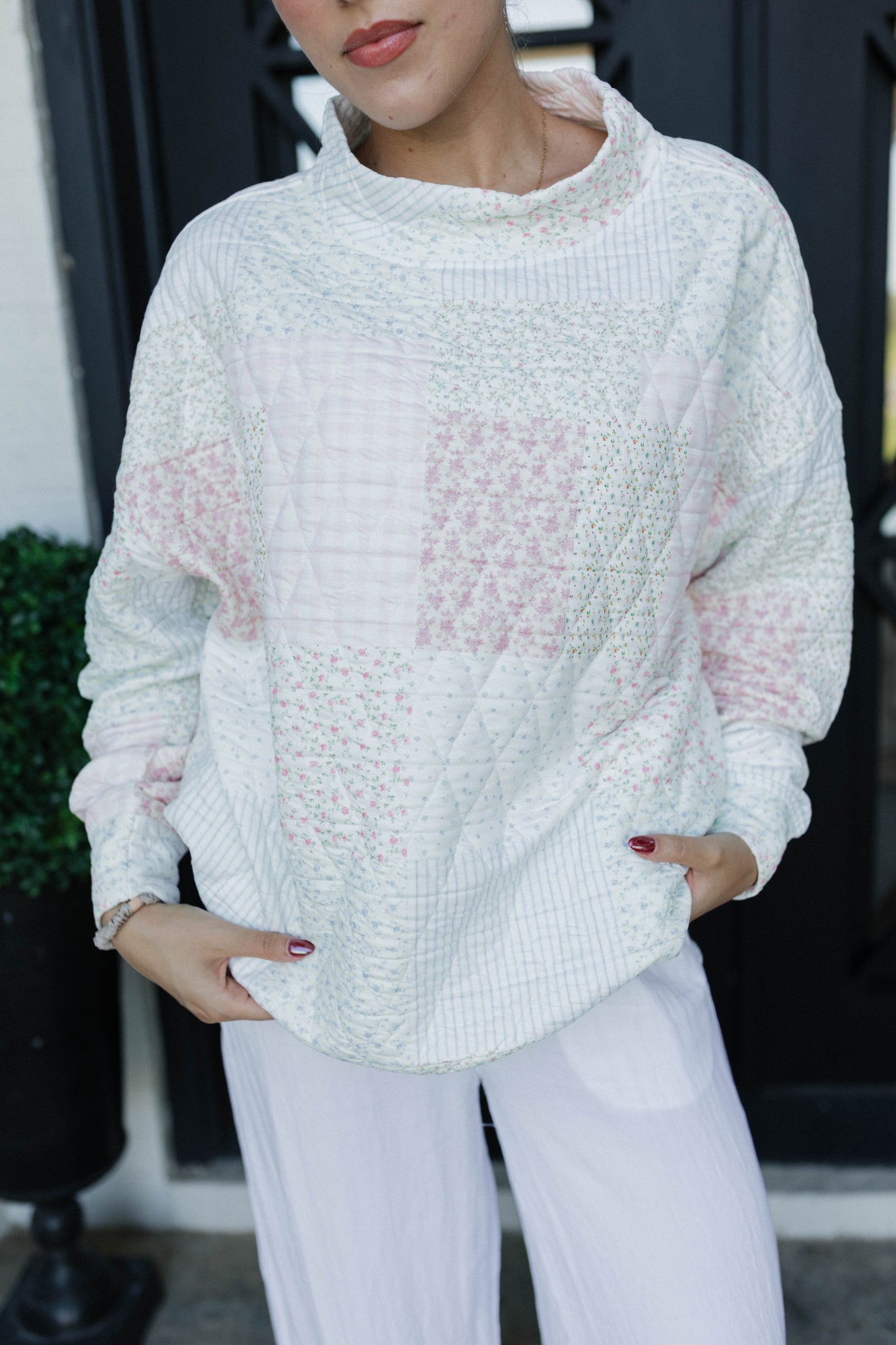 Heirloom Quilt Mockneck