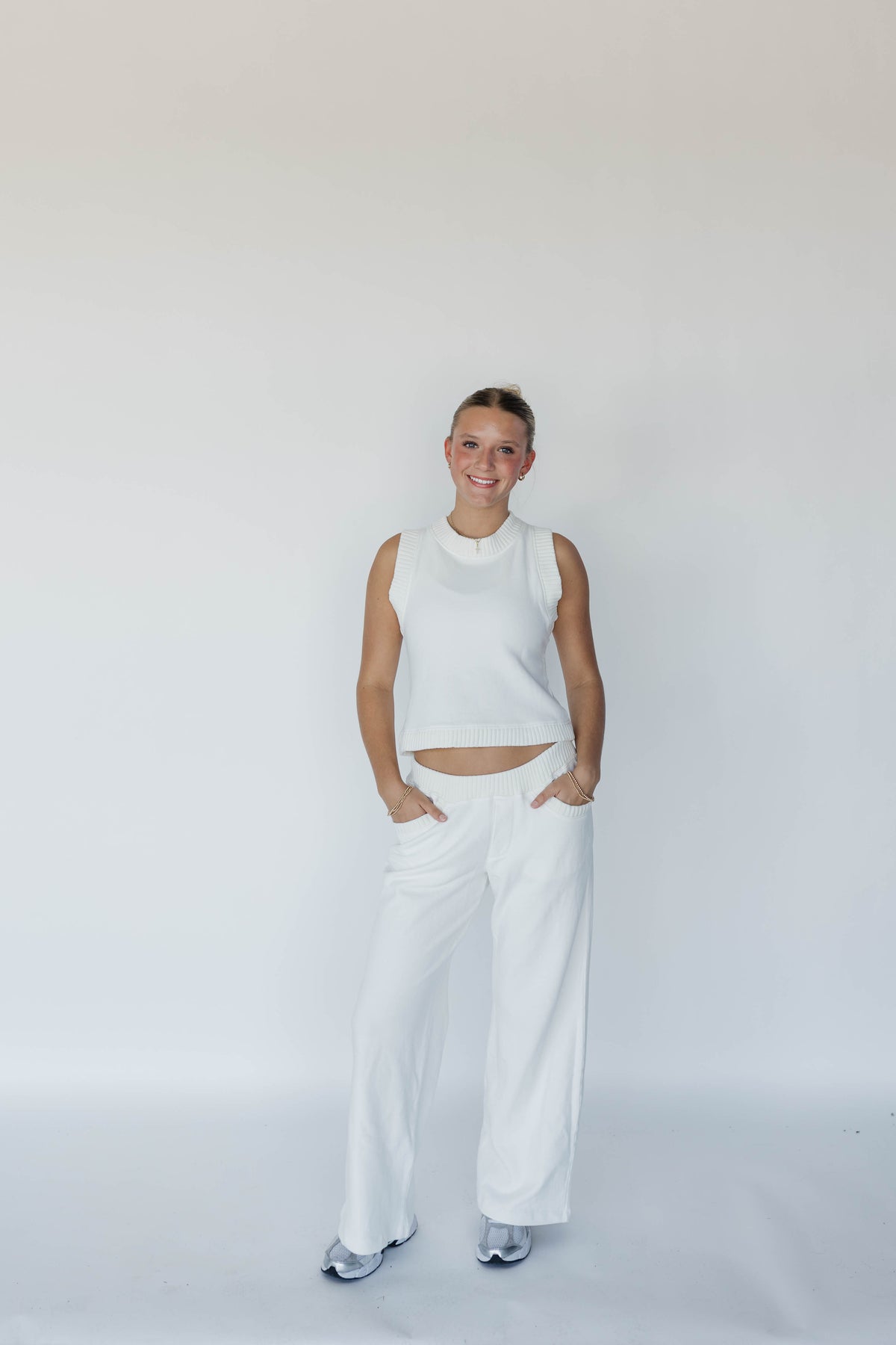 The Classy Ivory Set