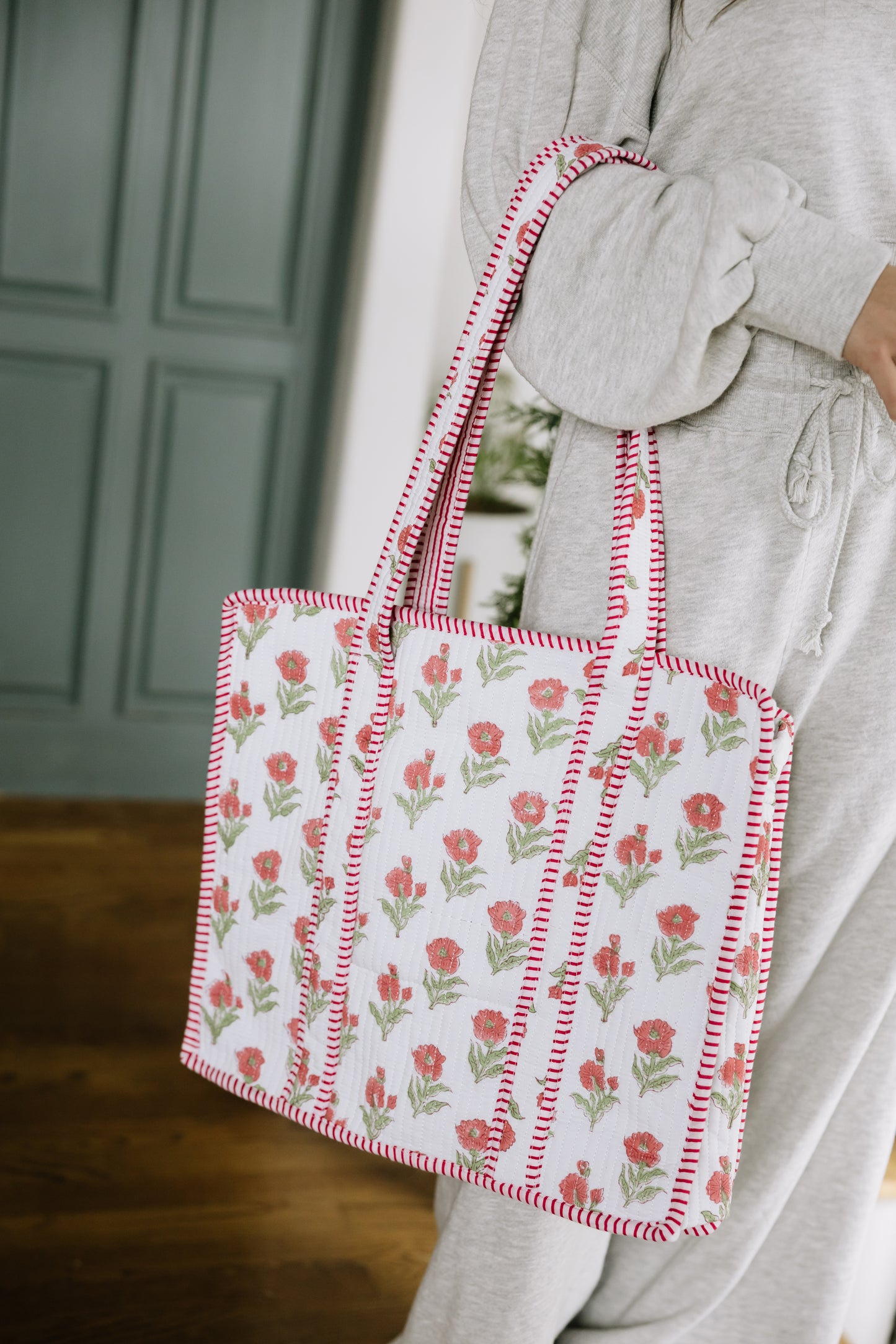 Magnolia Tote